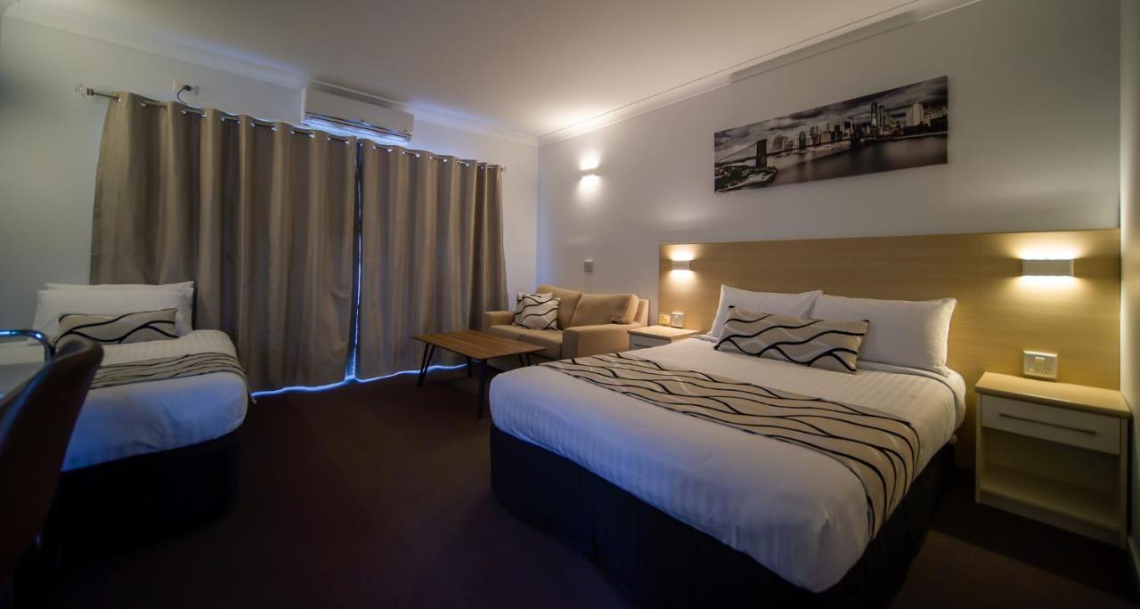 Hamilton'S Queanbeyan Motel 외부 사진