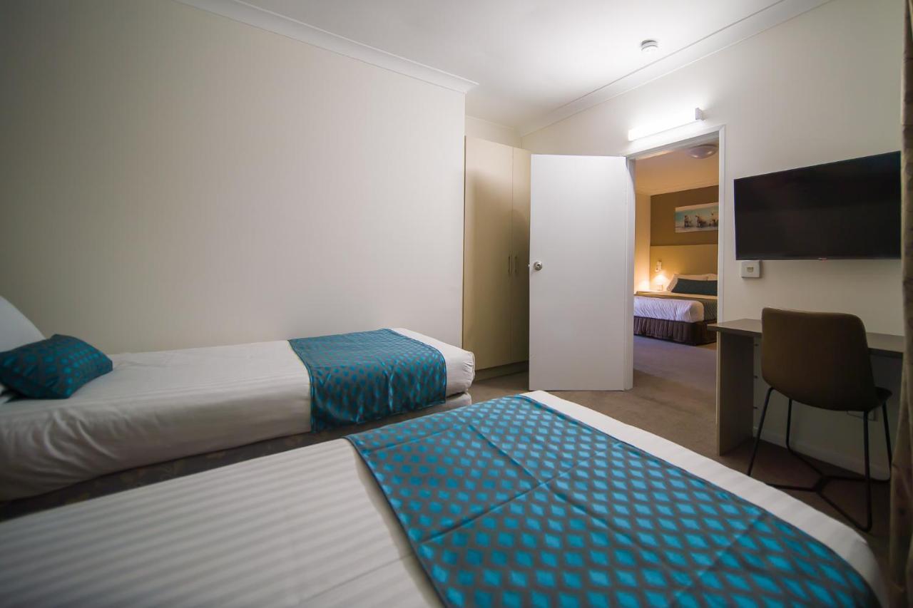 Hamilton'S Queanbeyan Motel 외부 사진