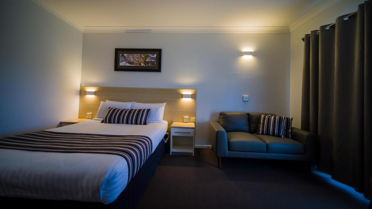 Hamilton'S Queanbeyan Motel 외부 사진
