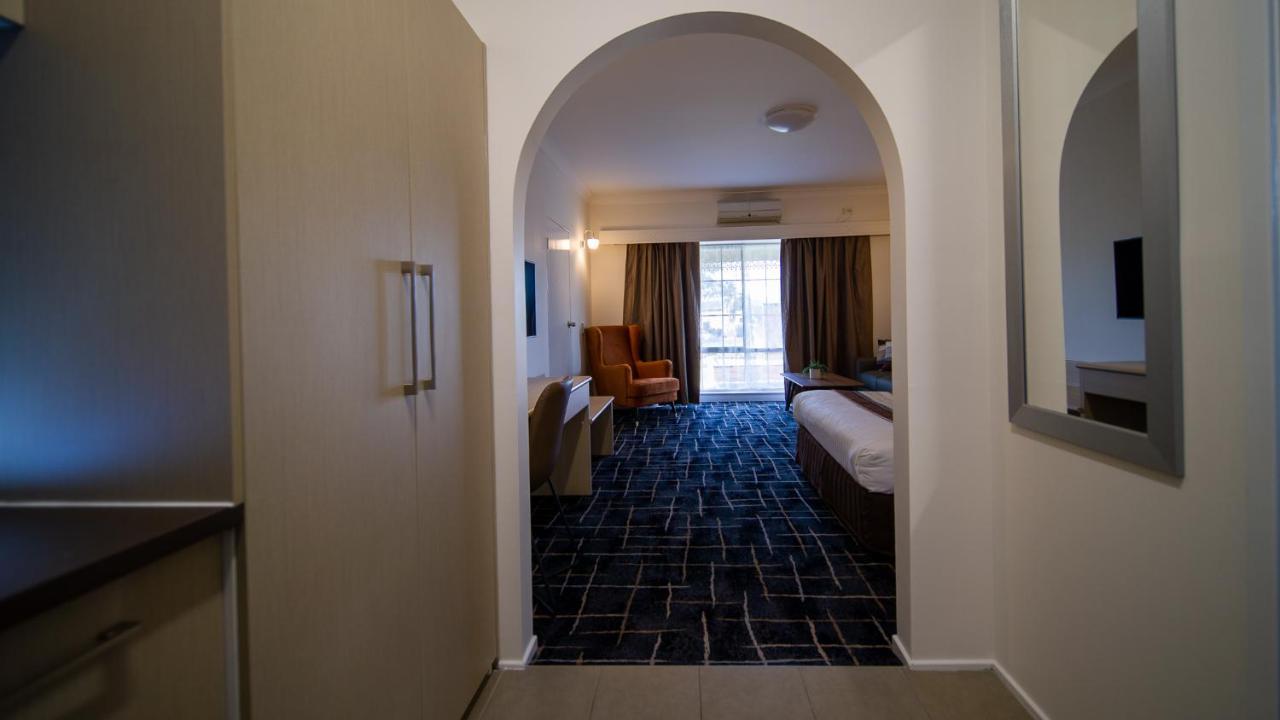 Hamilton'S Queanbeyan Motel 외부 사진