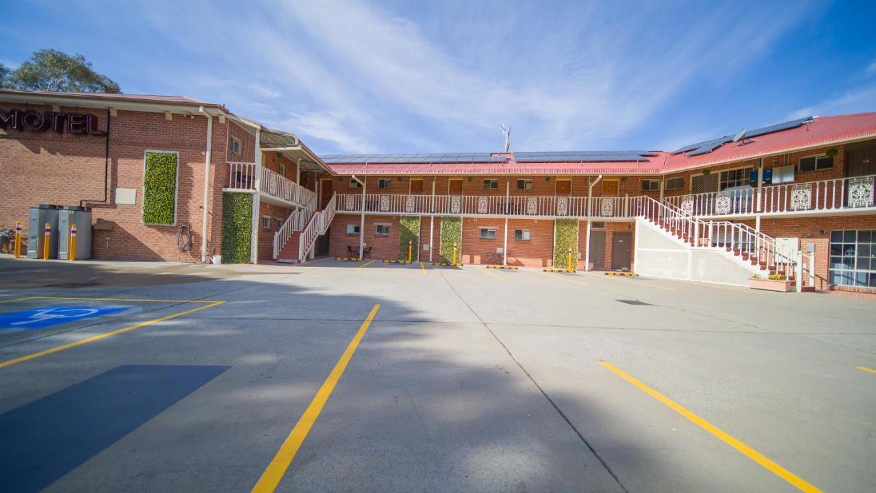 Hamilton'S Queanbeyan Motel 외부 사진