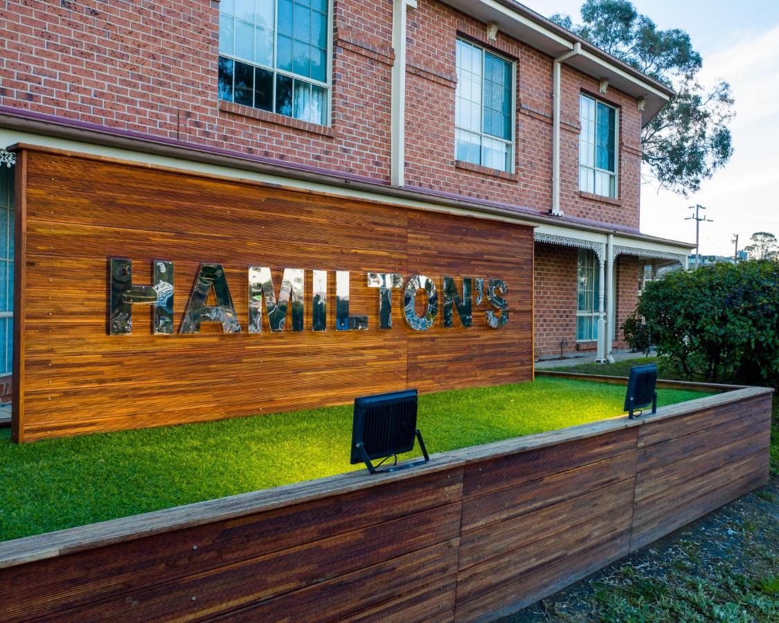 Hamilton'S Queanbeyan Motel 외부 사진