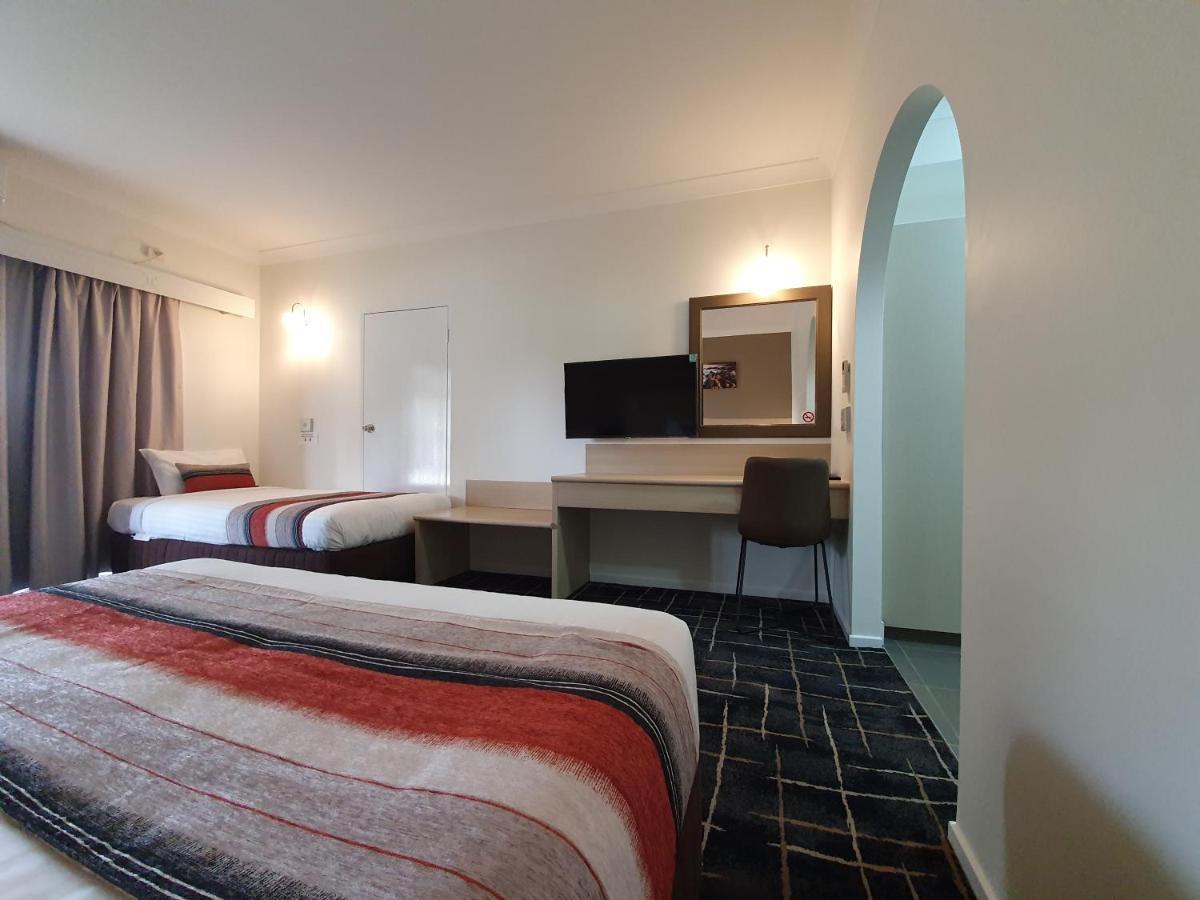 Hamilton'S Queanbeyan Motel 외부 사진